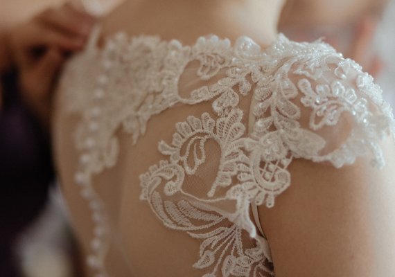 Jak wybrać bieliznę na ślub?